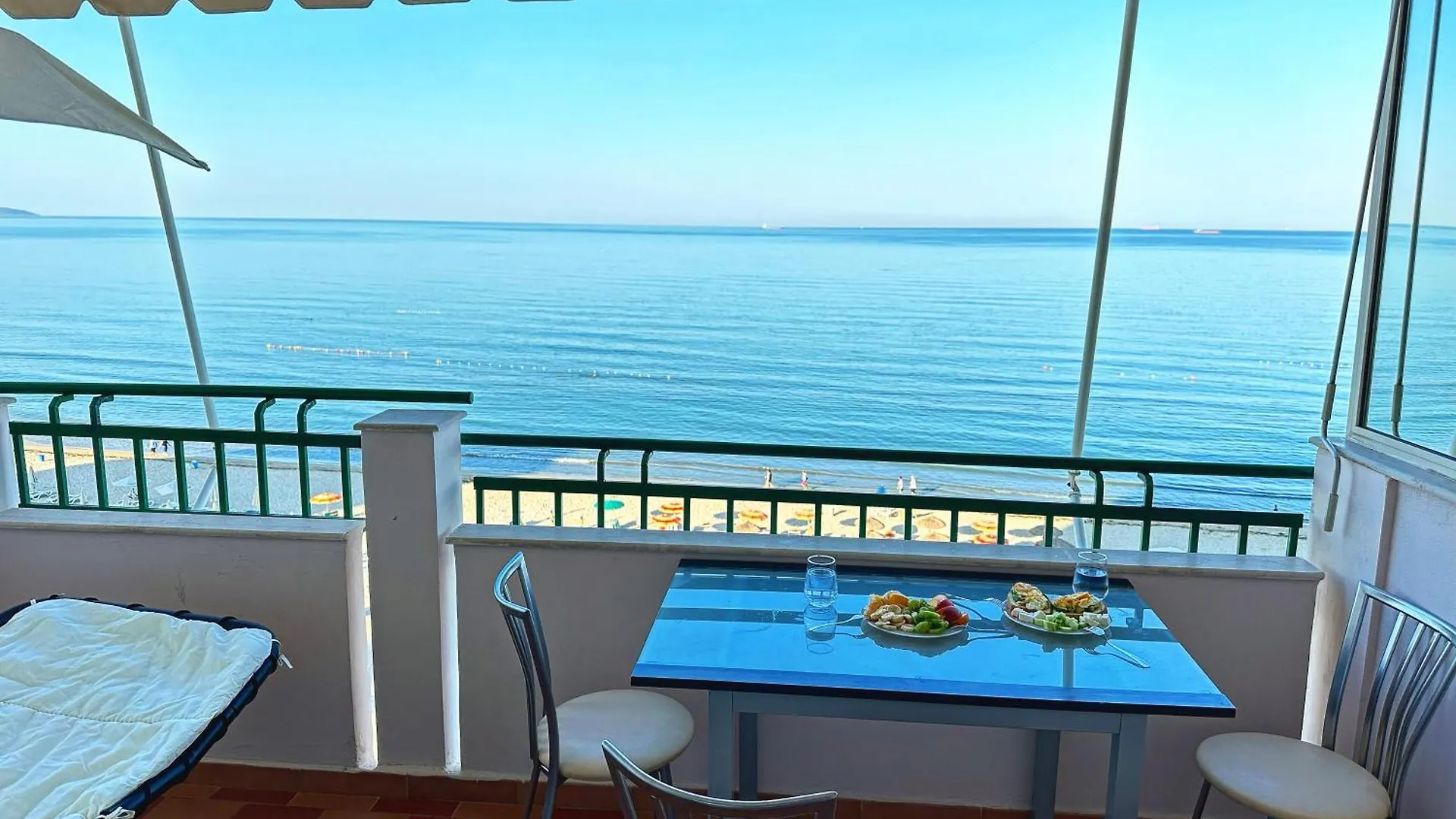 Summertime Luxury Apartment With Amazing Sea View Дуррес